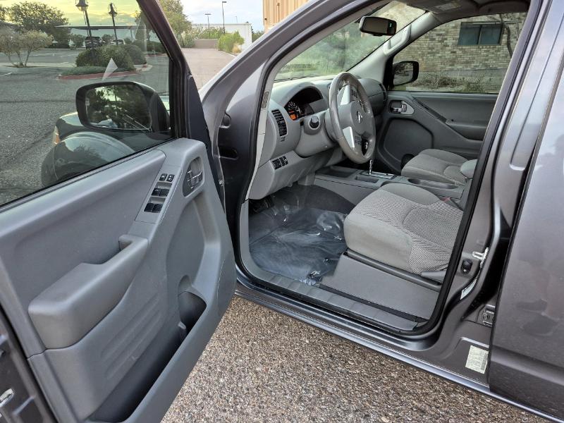 Nissan Frontier SV Crew Cab 2WD 2019 Nissan Frontier SV Crew Cab 2WD 2019
