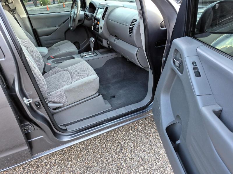 Nissan Frontier SV Crew Cab 2WD 2019 Nissan Frontier SV Crew Cab 2WD 2019