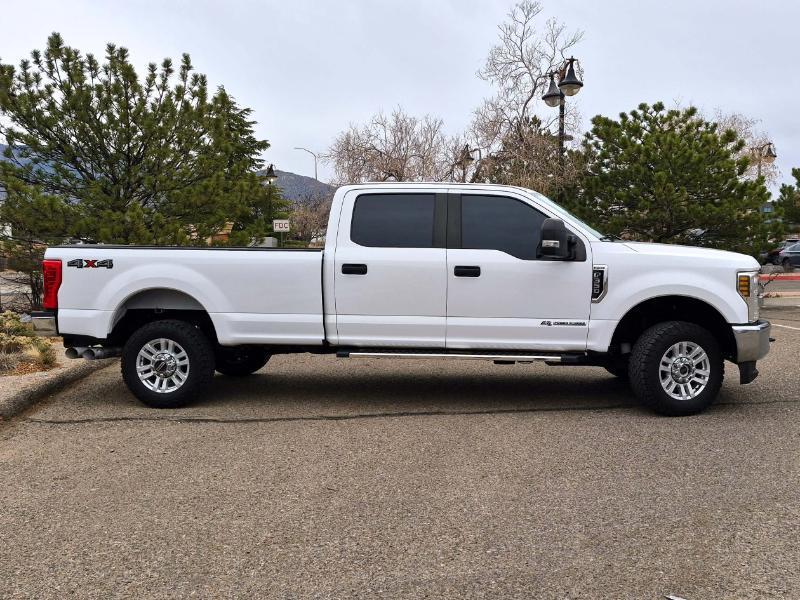 Ford F-350 SD XL Crew Cab 4WD 2019