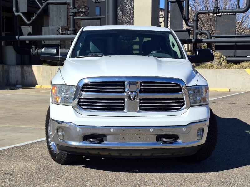 RAM 1500 Big Horn Crew Cab 4WD 2015