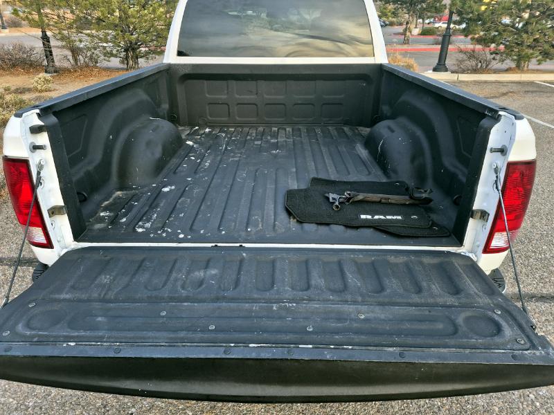 RAM 1500 Big Horn Crew Cab 4WD 2015