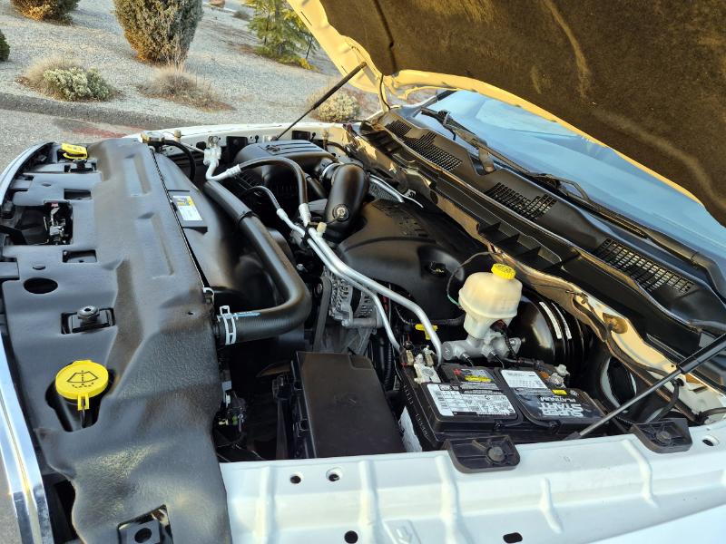 RAM 1500 Big Horn Crew Cab 4WD 2015