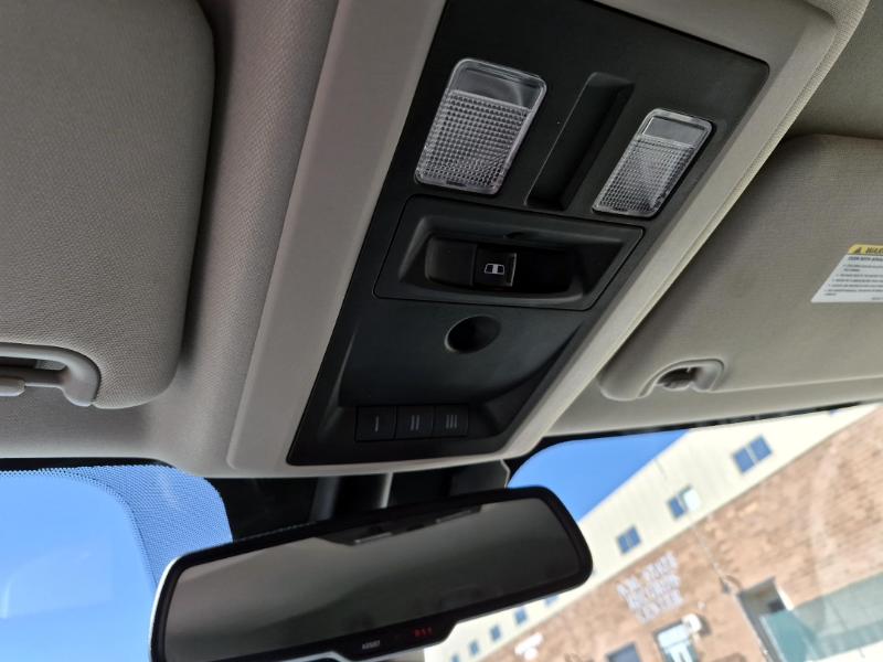 RAM 1500 Big Horn Crew Cab 4WD 2015