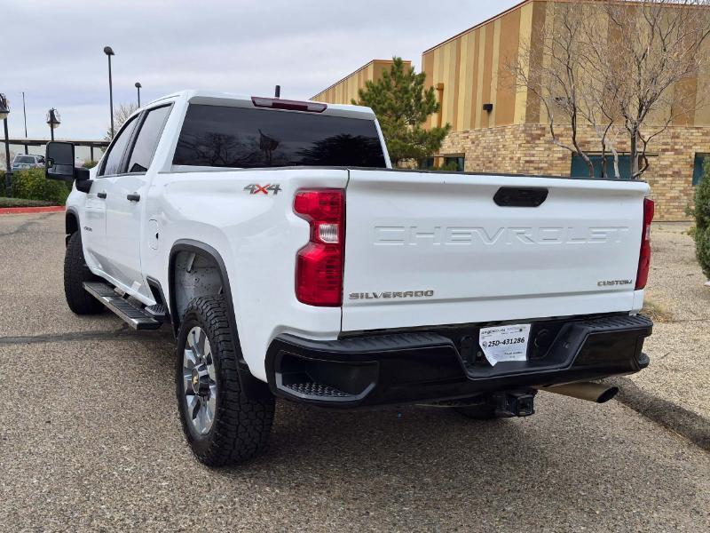 Chevrolet Silverado 2500HD Custom Crew Cab Long Box 4WD 2022