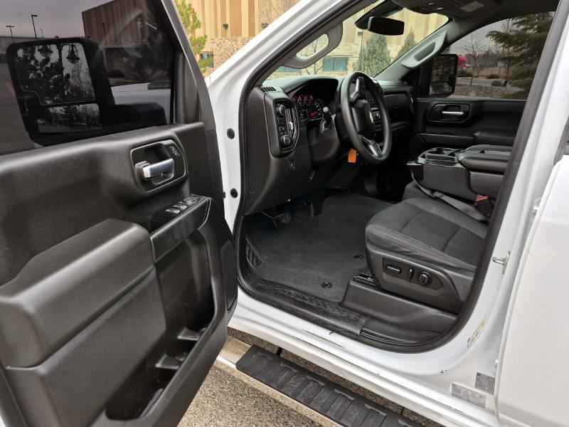 Chevrolet Silverado 2500HD Custom Crew Cab Long Box 4WD 2022