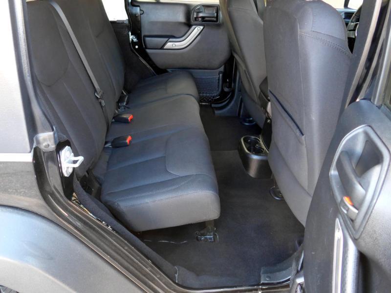 Jeep Wrangler Unlimited Sport 4WD 2015