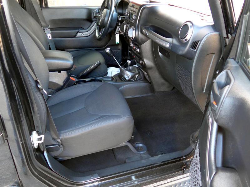 Jeep Wrangler Unlimited Sport 4WD 2015