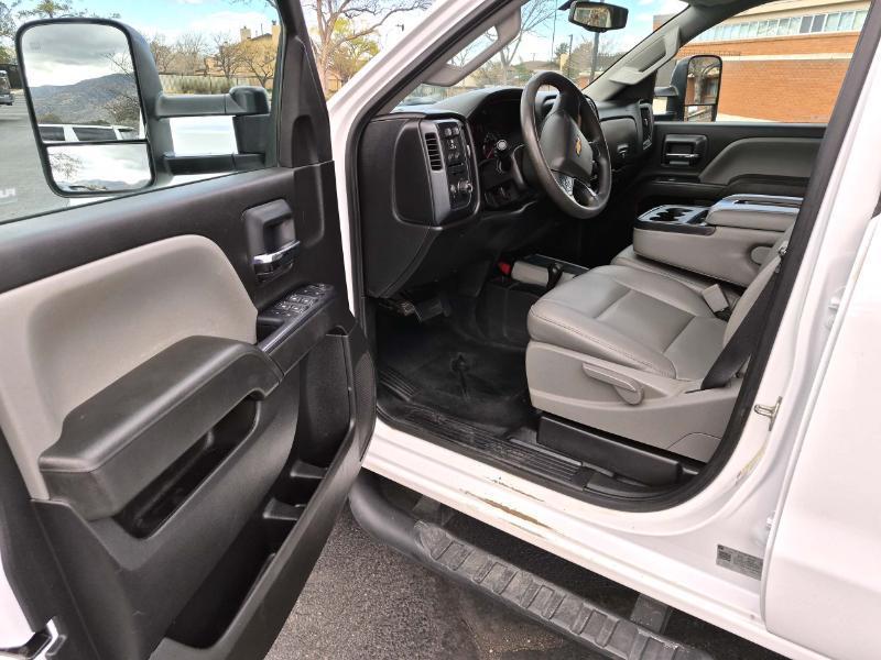 Chevrolet Silverado 2500HD Work Truck Crew Cab Long Box 4WD 2019