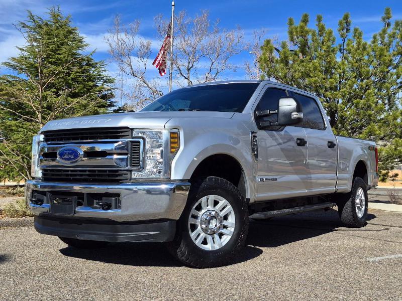 Ford F-250 SD XLT Crew Cab 4WD 2019