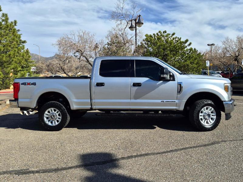 Ford F-250 SD XLT Crew Cab 4WD 2019