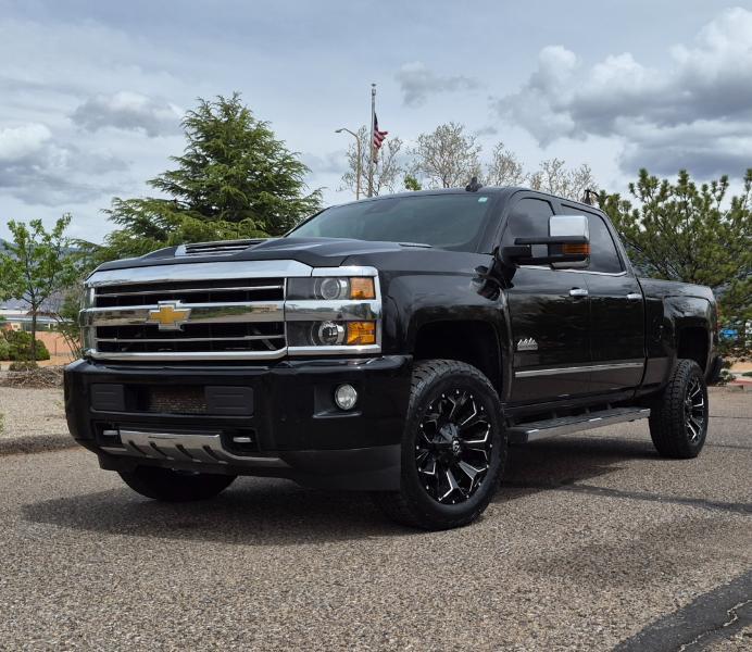 Chevrolet Silverado 2500HD 4WD Crew Cab 153.7" High Country 2018