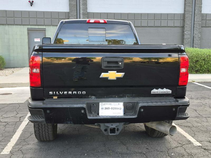 Chevrolet Silverado 2500HD 4WD Crew Cab 153.7" High Country 2018