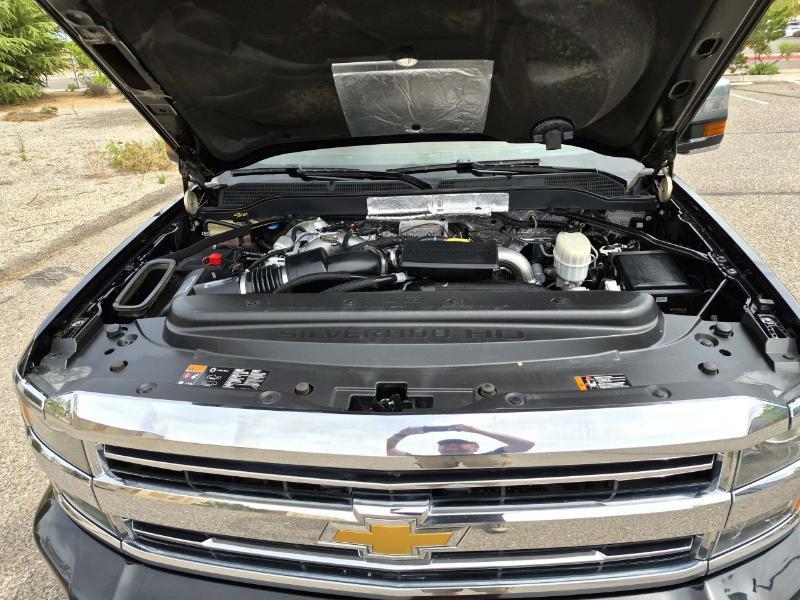 Chevrolet Silverado 2500HD 4WD Crew Cab 153.7" High Country 2018