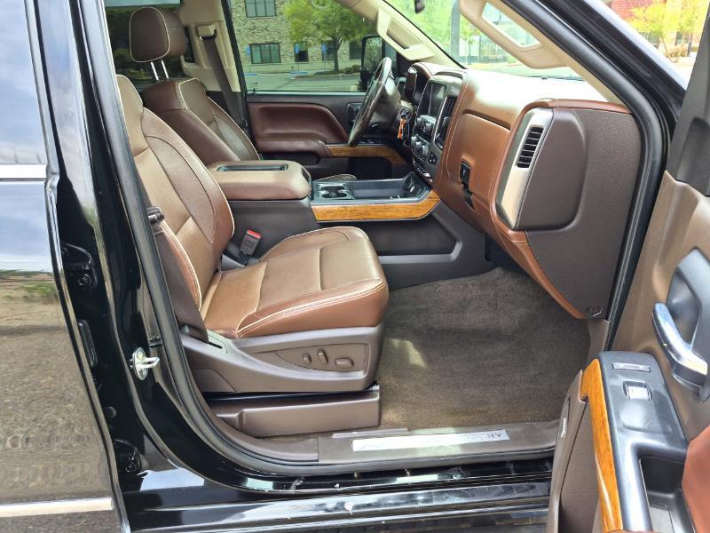 Chevrolet Silverado 2500HD 4WD Crew Cab 153.7" High Country 2018