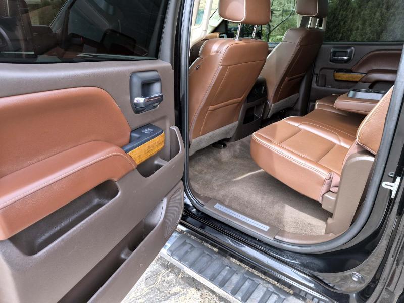 Chevrolet Silverado 2500HD 4WD Crew Cab 153.7" High Country 2018