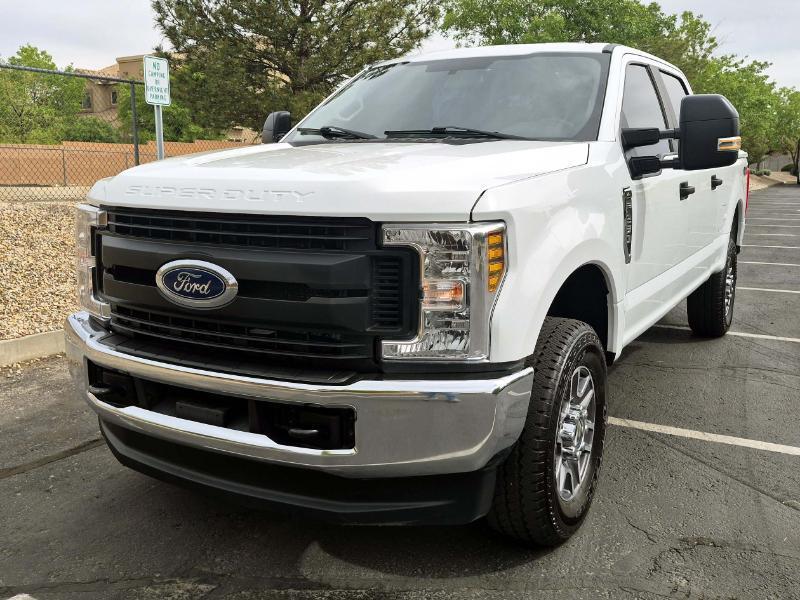 Ford F-250 SD XL Crew Cab Short Bed 4WD 2019
