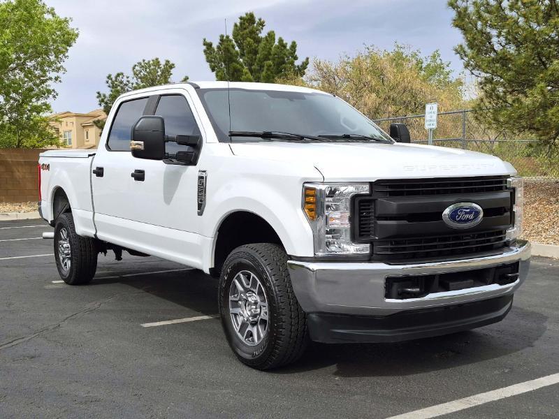 Ford F-250 SD XL Crew Cab Short Bed 4WD 2019
