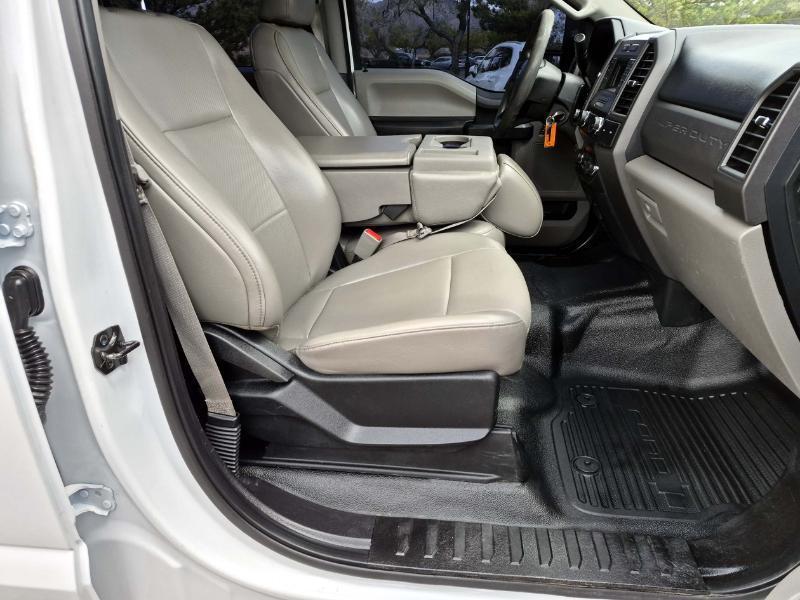 Ford F-250 SD XL Crew Cab Short Bed 4WD 2019