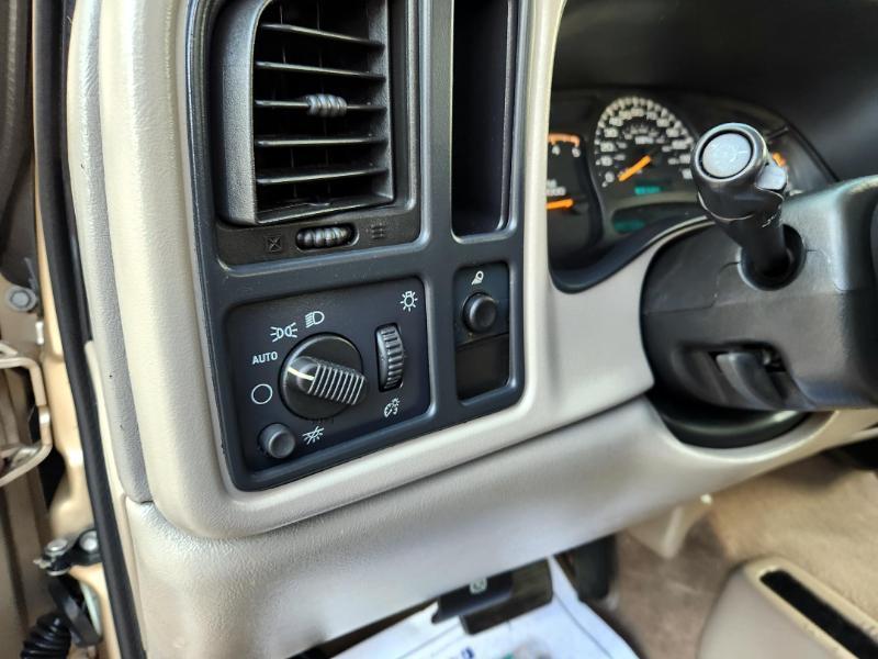 Chevrolet Silverado 2500HD LS Ext. Cab 4WD 2004