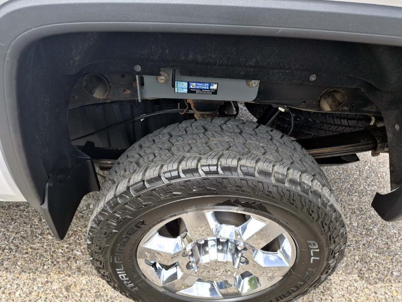 GMC Sierra 2500HD Denali Crew Cab 4WD 2015