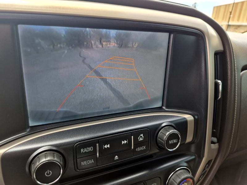 GMC Sierra 2500HD Denali Crew Cab 4WD 2015