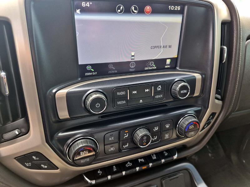 GMC Sierra 2500HD Denali Crew Cab 4WD 2015