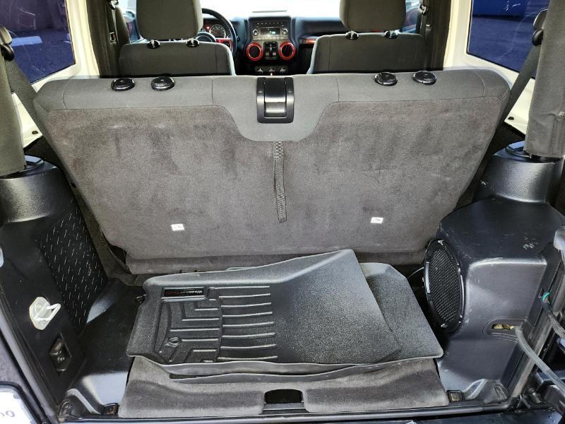 Jeep Wrangler Sport 4WD 2012