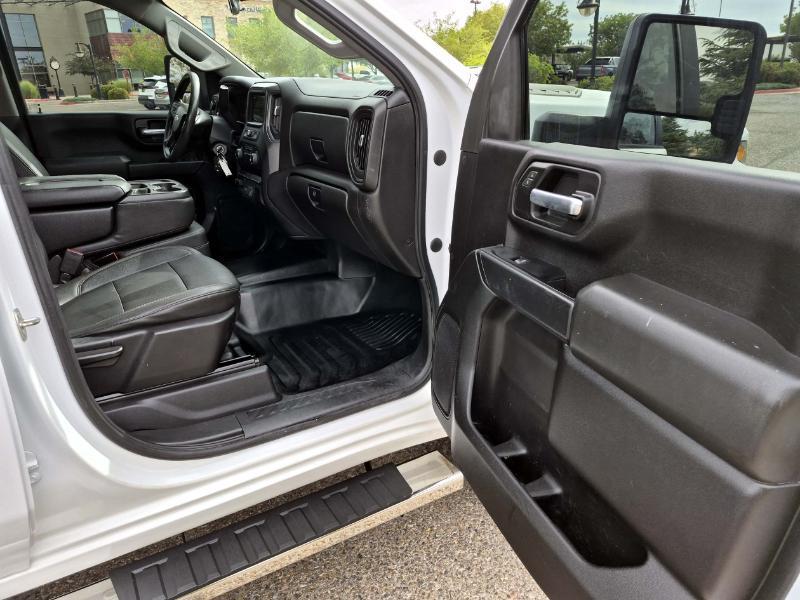 Chevrolet Silverado 2500HD Work Truck Crew Cab Short Bed 4WD 2023