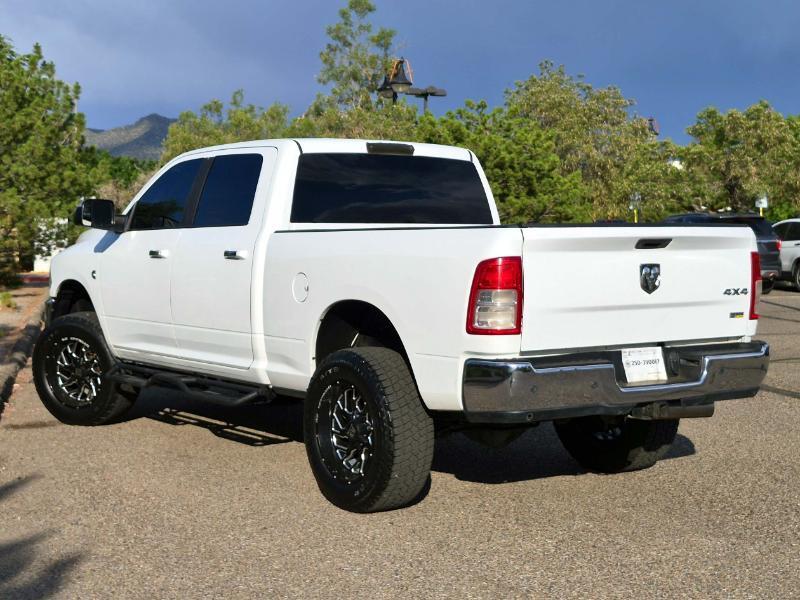 RAM 2500 SLT Crew Cab 4WD 2015