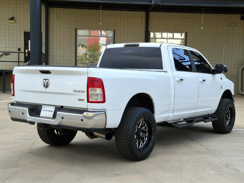 RAM 2500 SLT Crew Cab 4WD 2015