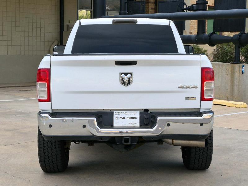 RAM 2500 SLT Crew Cab 4WD 2015