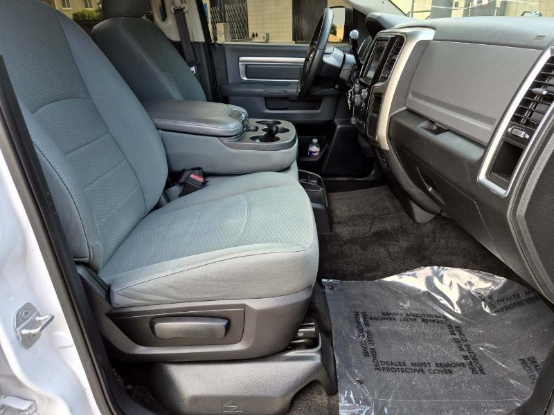 RAM 2500 SLT Crew Cab 4WD 2015