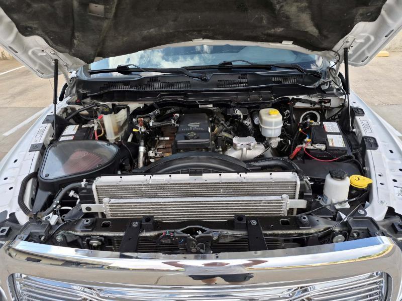 RAM 2500 SLT Crew Cab 4WD 2015