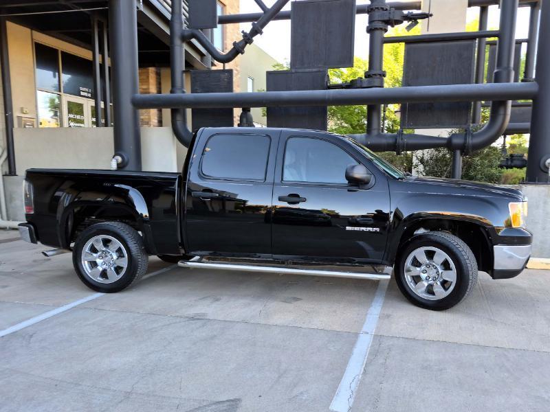 GMC Sierra 1500 SLE Crew Cab 2WD 2011
