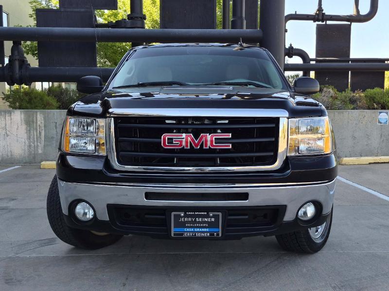 GMC Sierra 1500 SLE Crew Cab 2WD 2011