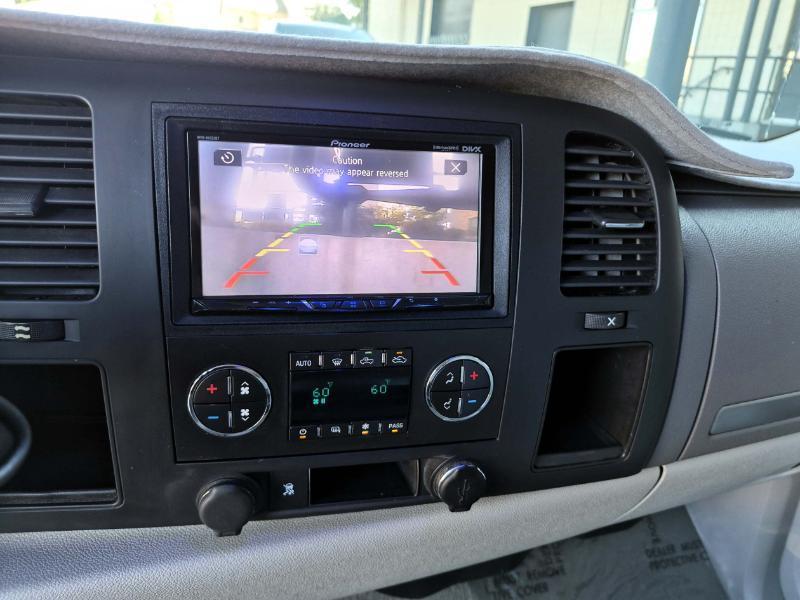 GMC Sierra 1500 SLE Crew Cab 2WD 2011