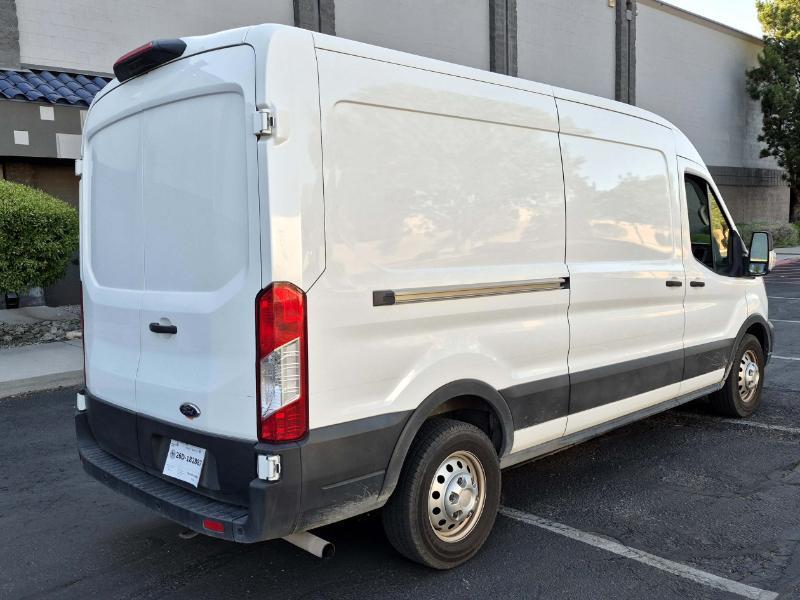 Ford Transit 250 Van 2023
