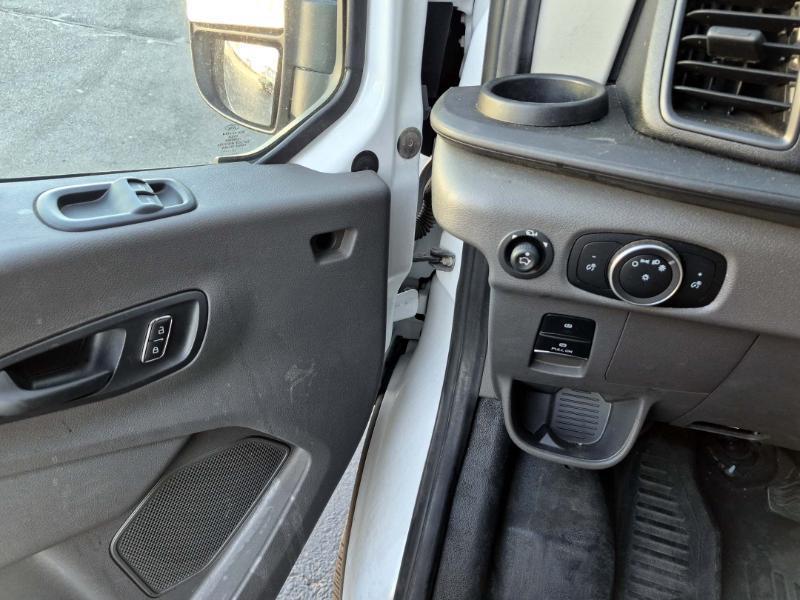 Ford Transit 250 Van 2023
