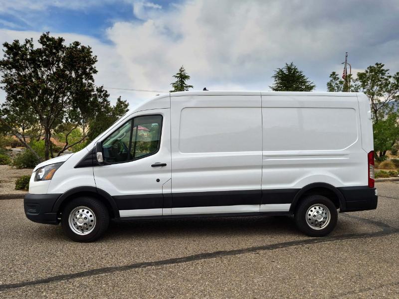 Ford Transit 250 Van Med. Roof 148-in. WB 2023