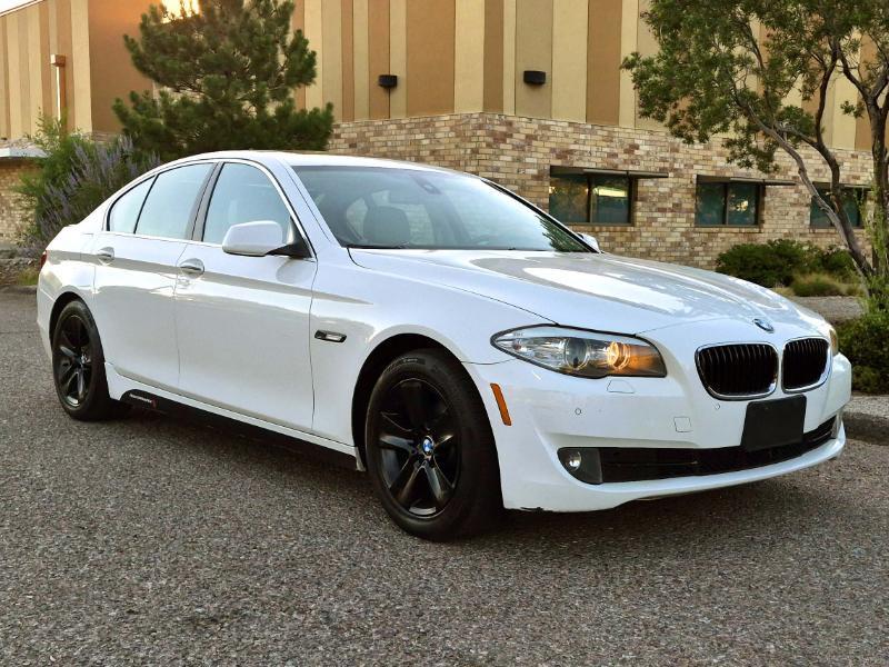 BMW 5-Series 528i 2011