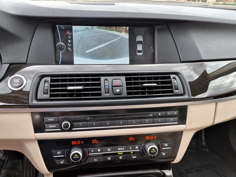 BMW 5-Series 528i 2011