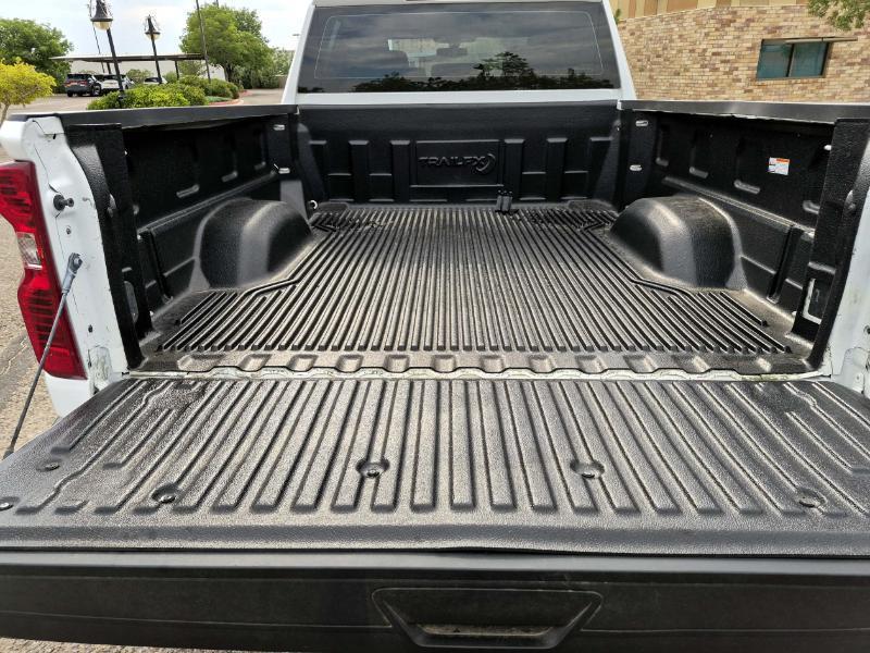 Chevrolet Silverado 2500HD Work Truck Crew Cab Short Box 4WD 2023