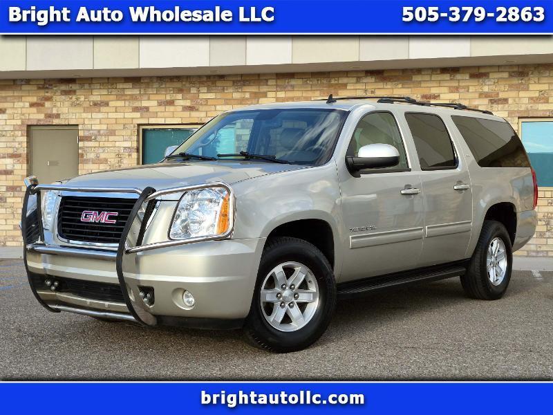 GMC Yukon XL SLT 1/2 Ton 4WD 2014