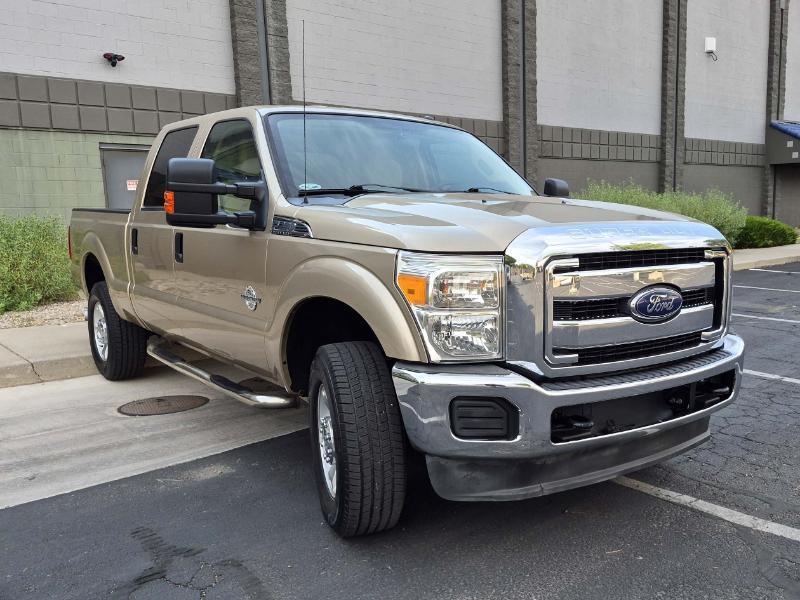 Ford F-250 SD XLT Crew Cab Short Bed 4WD 2012