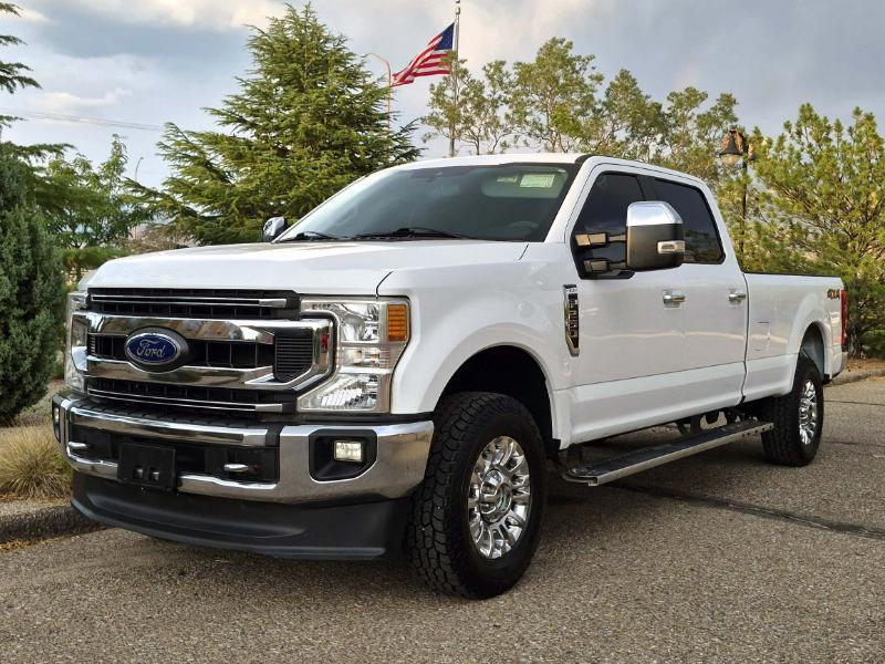 Ford F-250 SD XLT Crew Cab Long Bed 4WD 2020