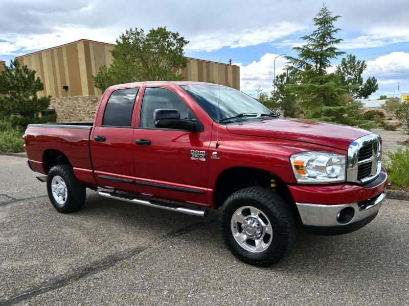 Dodge Ram 2500 SLT Crew Cab 4WD 2007
