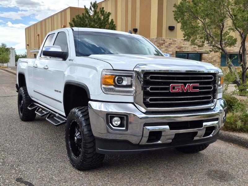 GMC Sierra 2500HD SLT Double Cab 4WD 2015