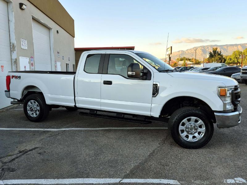 Ford F-250 SD XL SuperCab Long Bed 4WD 2020
