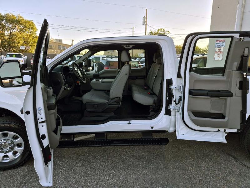 Ford F-250 SD XL SuperCab Long Bed 4WD 2020
