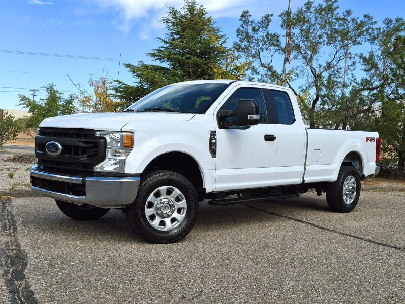 Ford F-250 SD XL SuperCab Long Bed 4WD 2020